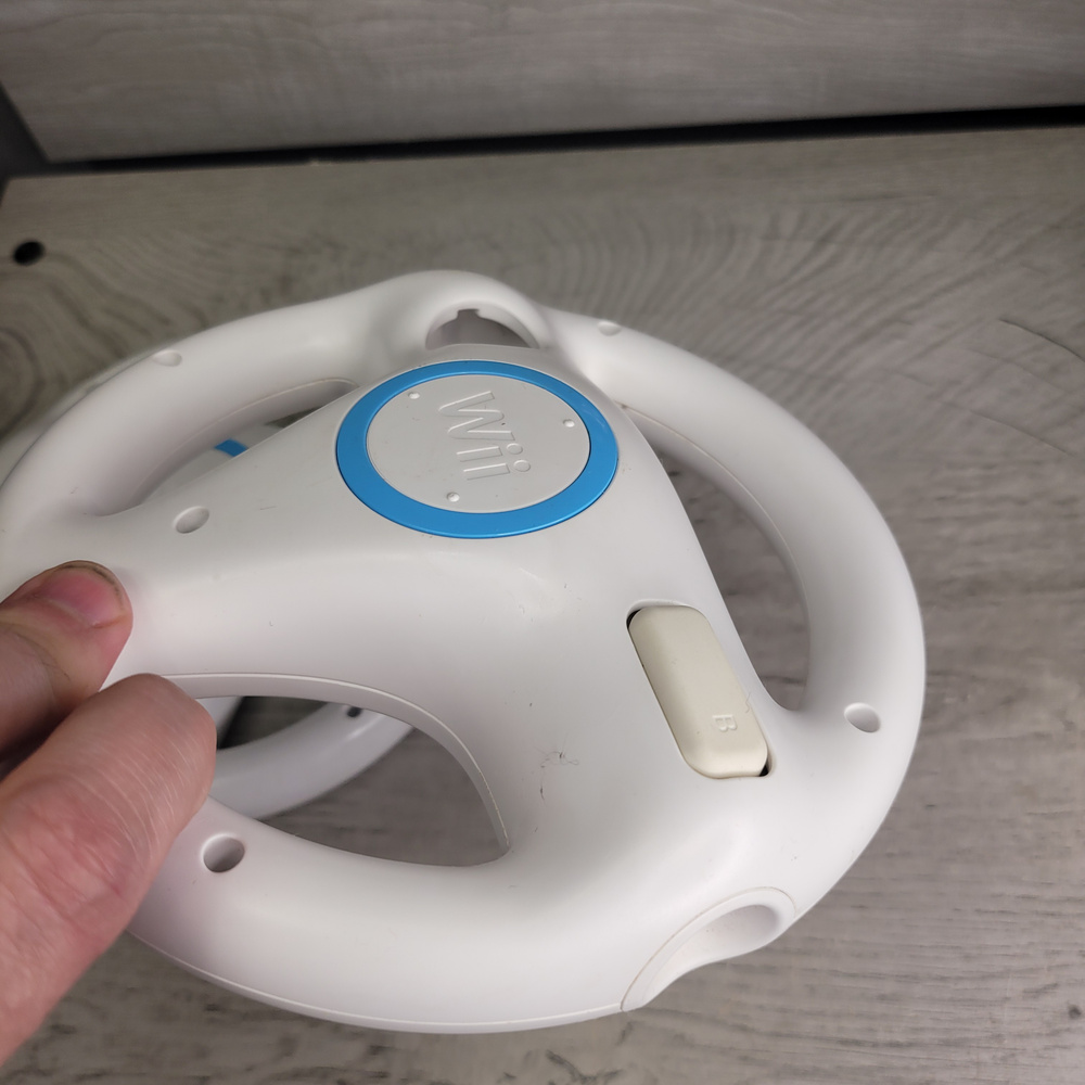 Nintendo Wii Steering Wheel Controller White Blue 2 Pack - Used - Picture 4 of 5